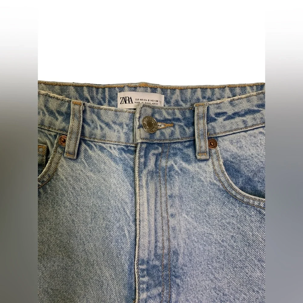 Zara High Waist Light Wash Ankle Denim Jeans - Picture 3 of 5